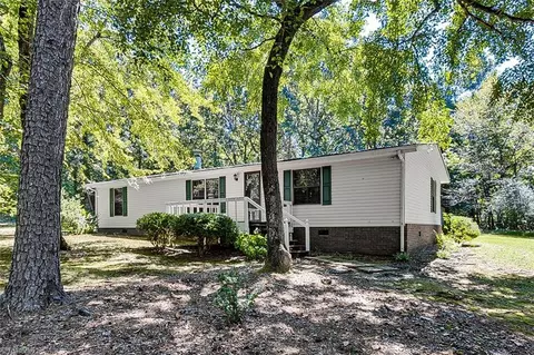 530 Santek Rd, Staley, NC 27355