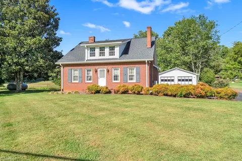 1664 Moravian Falls Rd, Moravian Falls, NC 28654
