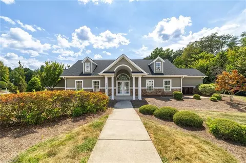 Exterior - 2354 Hammock Dr, High Point, NC 27265 photo 9 of 10