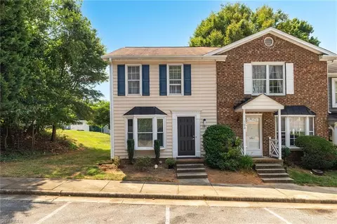 811 Ashebrook Dr #101, Greensboro, NC 27409