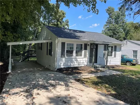 502 Culbreth Ave, Thomasville, NC 27360