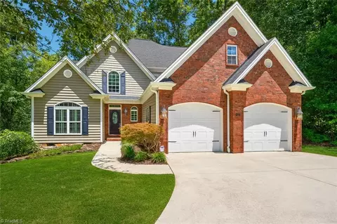 835 Petree Rd, Winston Salem, NC 27106