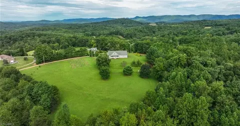 1919 Old Orchard Loop, Stuart, VA 24171 photo 38