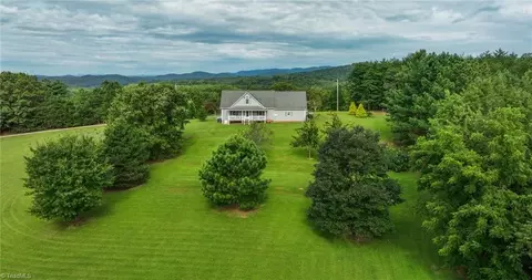 1919 Old Orchard Loop, Stuart, VA 24171 photo 5