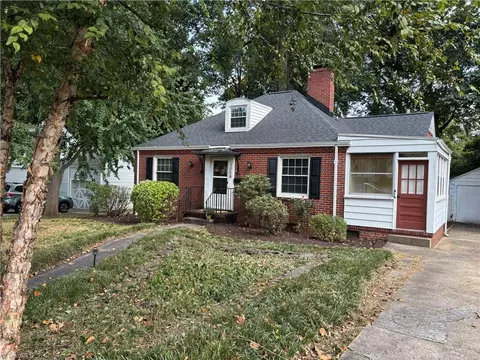 3008 Collier Dr, Greensboro, NC 27403