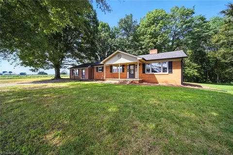 856 Haynes Rd, Elkin, NC 28621