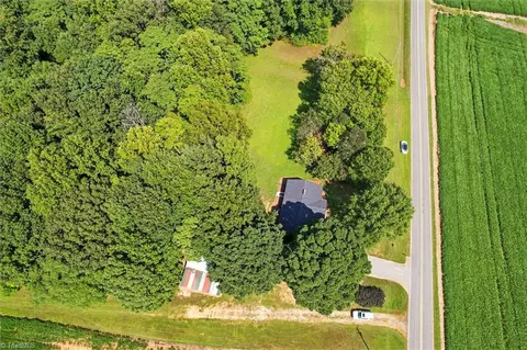 View/Area - 856 Haynes Rd, Elkin, NC 28621 photo 2 of 2