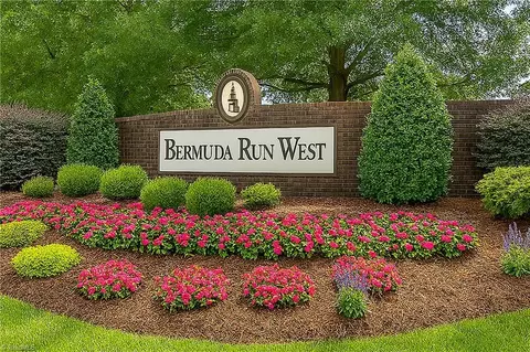 337 Orchard Park Dr, Bermuda Run, NC 27006