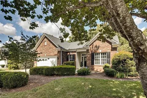 5002 Cobbler Ridge Ct, Greensboro, NC 27455