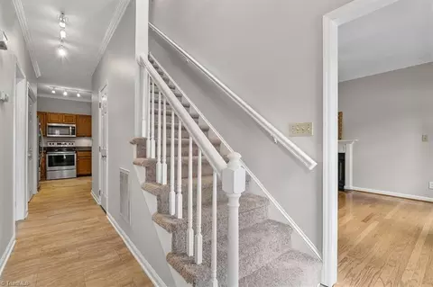 3714 Cranbrook Pt, High Point, NC 27265 photo 5