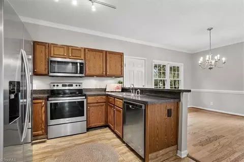3714 Cranbrook Pt, High Point, NC 27265 photo 17