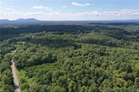 3136 K Fork Rd, Madison, NC 27025 photo 6