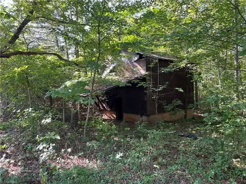 3136 K Fork Rd, Madison, NC 27025 photo 11