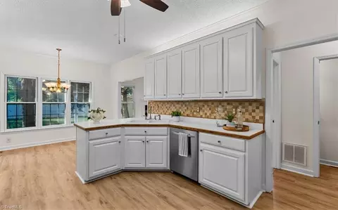 1213 Raspberry Run, Graham, NC 27253 photo 11