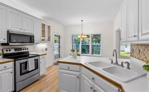 1213 Raspberry Run, Graham, NC 27253 photo 13