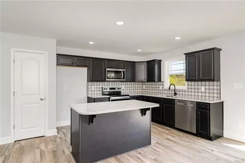 Kitchen - 115 Knight Farm Rd, Stokesdale, NC 27357 photo 4 of 6
