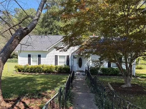 1267 Nc Highway 65, Reidsville, NC 27320