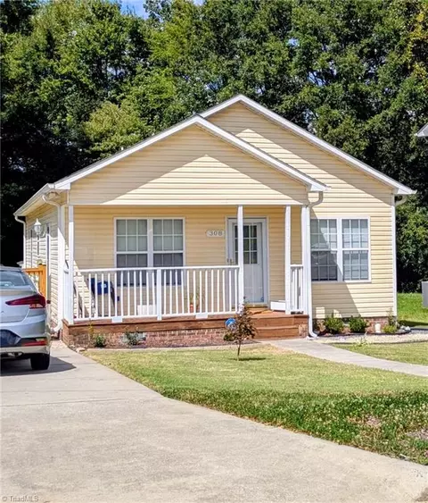 308 Murraylane Rd, Greensboro, NC 27405