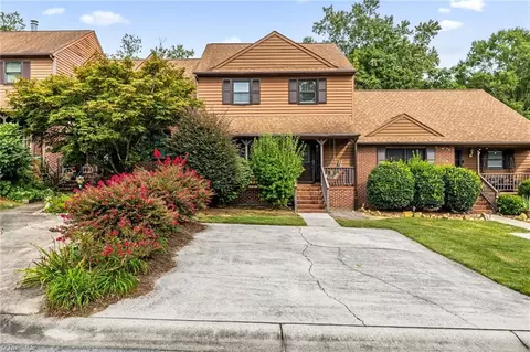 5110 Country Ln, Archdale, NC 27263