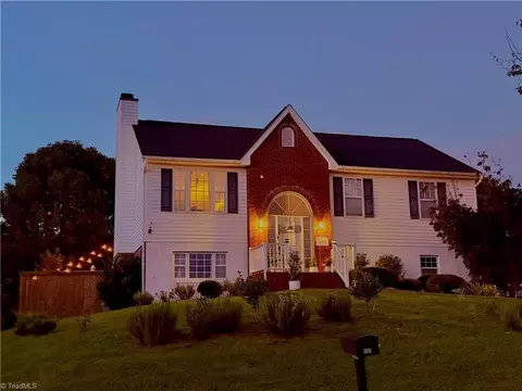 5501 Hundley Rd, Winston Salem, NC 27106
