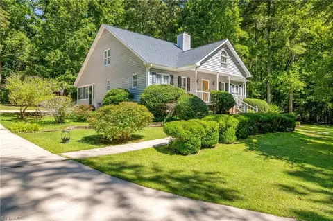 307 Steeple Chase Rd E # -A, Pleasant Garden, NC 27313