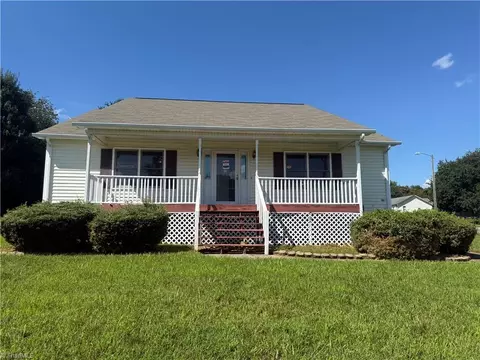 3853 Crusade Dr, Winston Salem, NC 27101