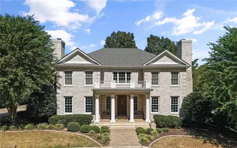 604 Indian Wells Cir, Lexington, NC 27295