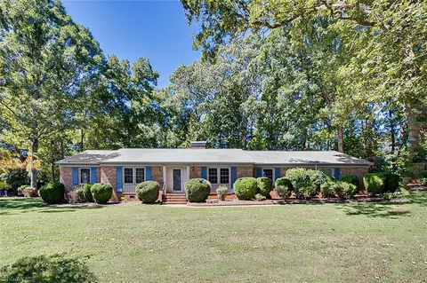 3185 Forest Dr, Randleman, NC 27317