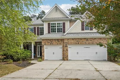 4504 Rockland Ct, High Point, NC 27265