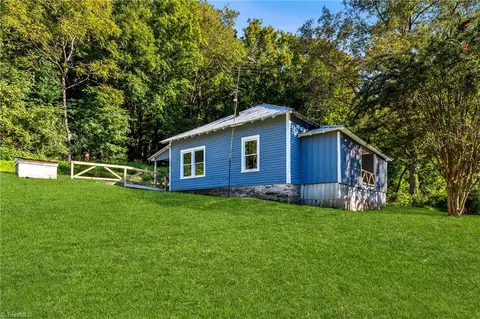 1160 Whites Memorial Rd, Franklinville, NC 27248
