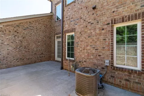 Exterior - 737 Carneros Cir, High Point, NC 27265 photo 6 of 8