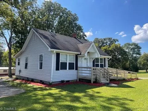3843 Nc Highway 150 S, Lexington, NC 27295