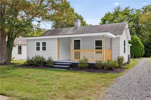 613 Thomas St, Reidsville, NC 27320