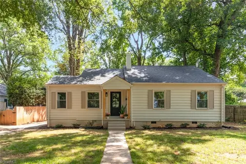 1521 Colonial Ave, Greensboro, NC 27408