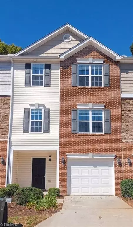 16 Dunlevy Way, Greensboro, NC 27455