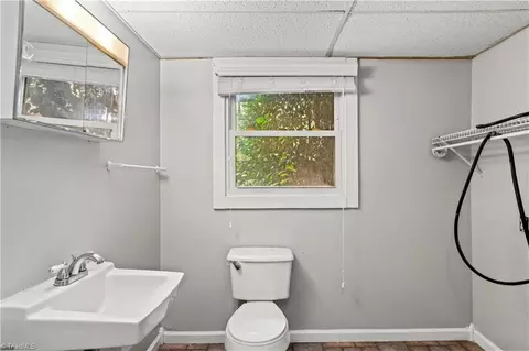Bath - 408 Logan Ct, King, NC 27021 photo 3 of 3
