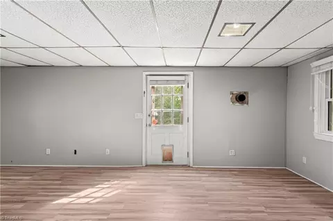 Living - 408 Logan Ct, King, NC 27021 photo 2 of 2