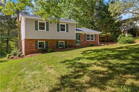 Exterior - 408 Logan Ct, King, NC 27021 photo 4 of 9