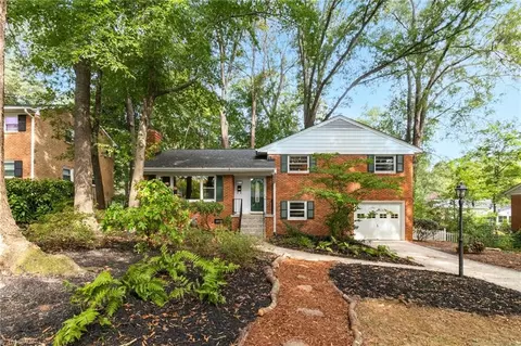 611 Catalina Dr, Greensboro, NC 27403