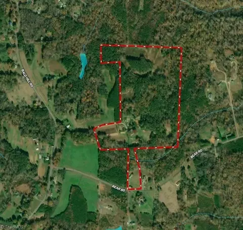 245 Bear Rd, Madison, NC 27025