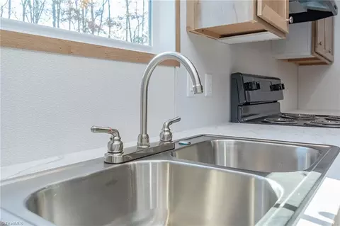1730 Traphill Union Rd, Traphill, NC 28685 photo 6