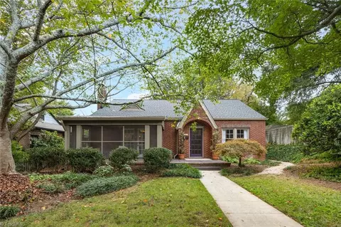1317 Fairmont St, Greensboro, NC 27403