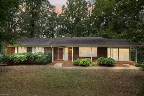 5306 Guida Dr, Greensboro, NC 27410
