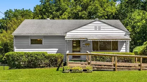 1111 Highland Ave, Greensboro, NC 27403