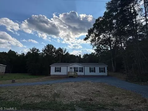 1997 Tippett Rd, Franklinville, NC 27248