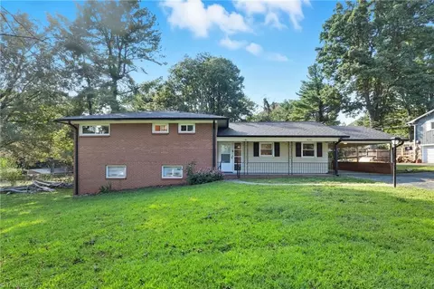 4850 Ellen Ave, Pfafftown, NC 27040