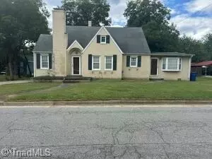 416 Washington St, Graham, NC 27253