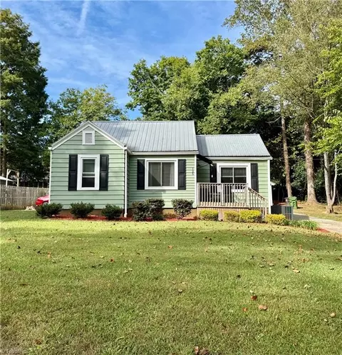 125 Eastside Dr, Lexington, NC 27292