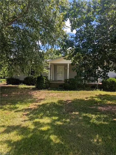 111 Jay Vonne Trl, Stokesdale, NC 27357