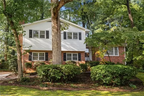 3405 Overton Dr, Greensboro, NC 27408